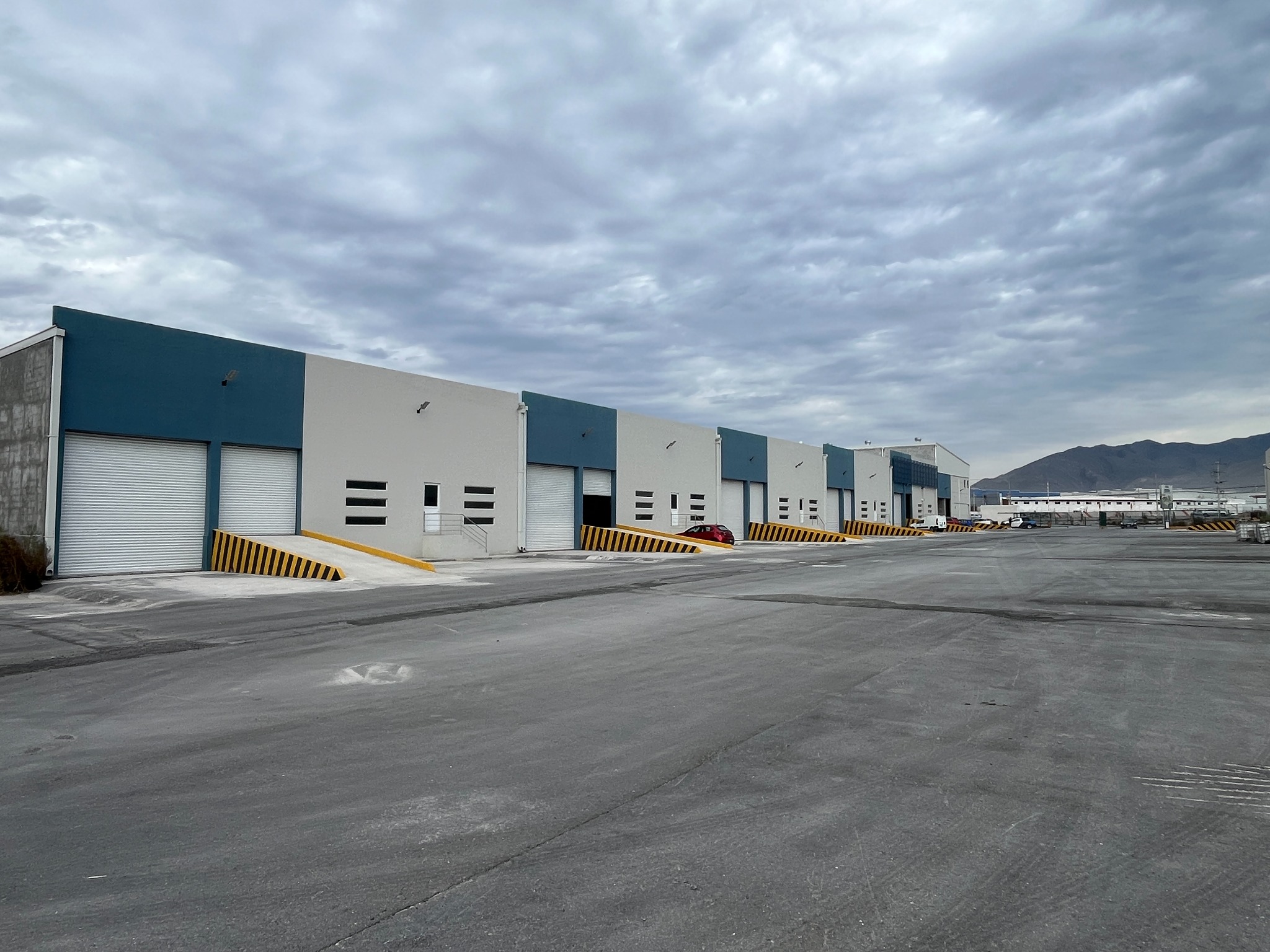 Bodega en venta y renta en Novo Park Arteaga Coahuila